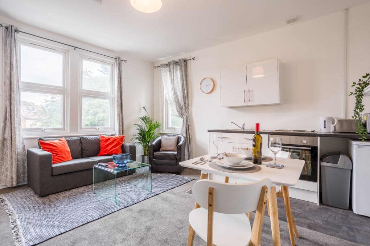 Airport Lodge Accommodation In Southend On Sea